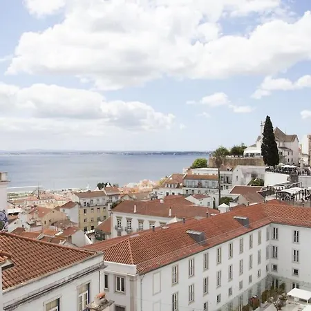 Διαμέρισμα 'sao Vicente Iii'- Eco-studio, French Balcony&view *